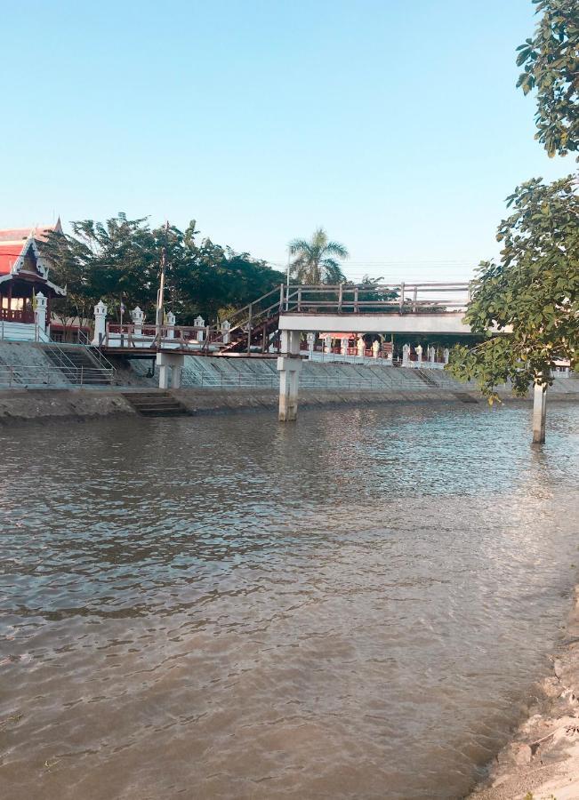 Nice Nite Campervans Phra Nakhon Si Ayutthaya Exterior foto